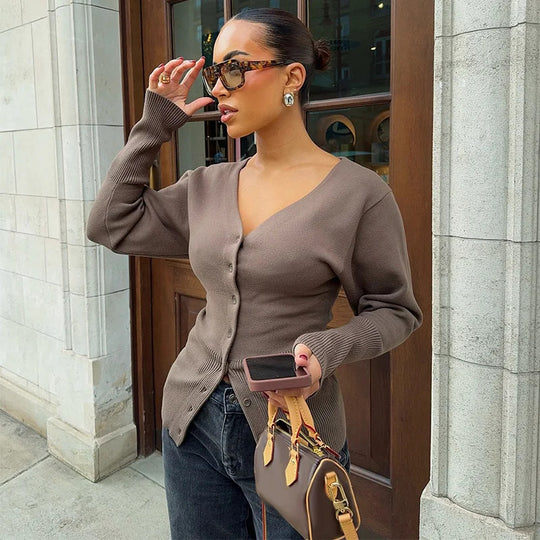 Damen Strickjacke mit V-Ausschnitt und Knopf-Detail EB