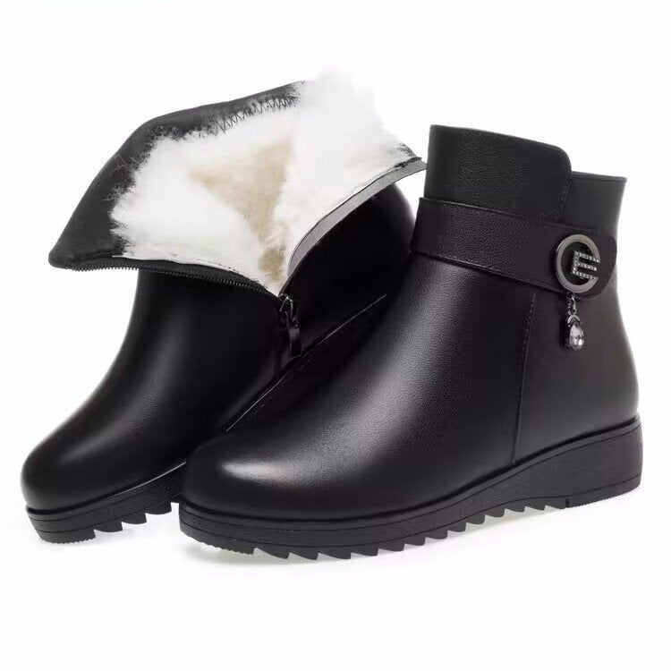 Damen Winterliche Stiefeletten mit modischer Klappfunktion und warmem Innenfutter EB