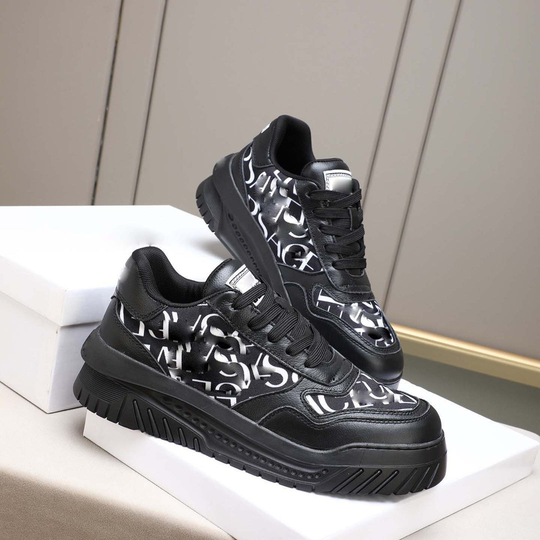 Damen Sportliche Sneakers mit trendy Druckmuster von EB