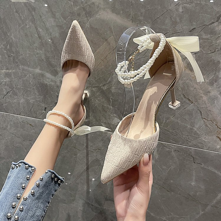 Damen schicke High Heels mit transparentem Riemen und zierlichem Perlenakzent EB