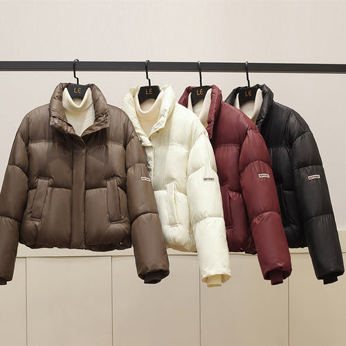 Damen modische kurz geschnittene Pufferjacke mit praktischen Eingrifftaschen EB