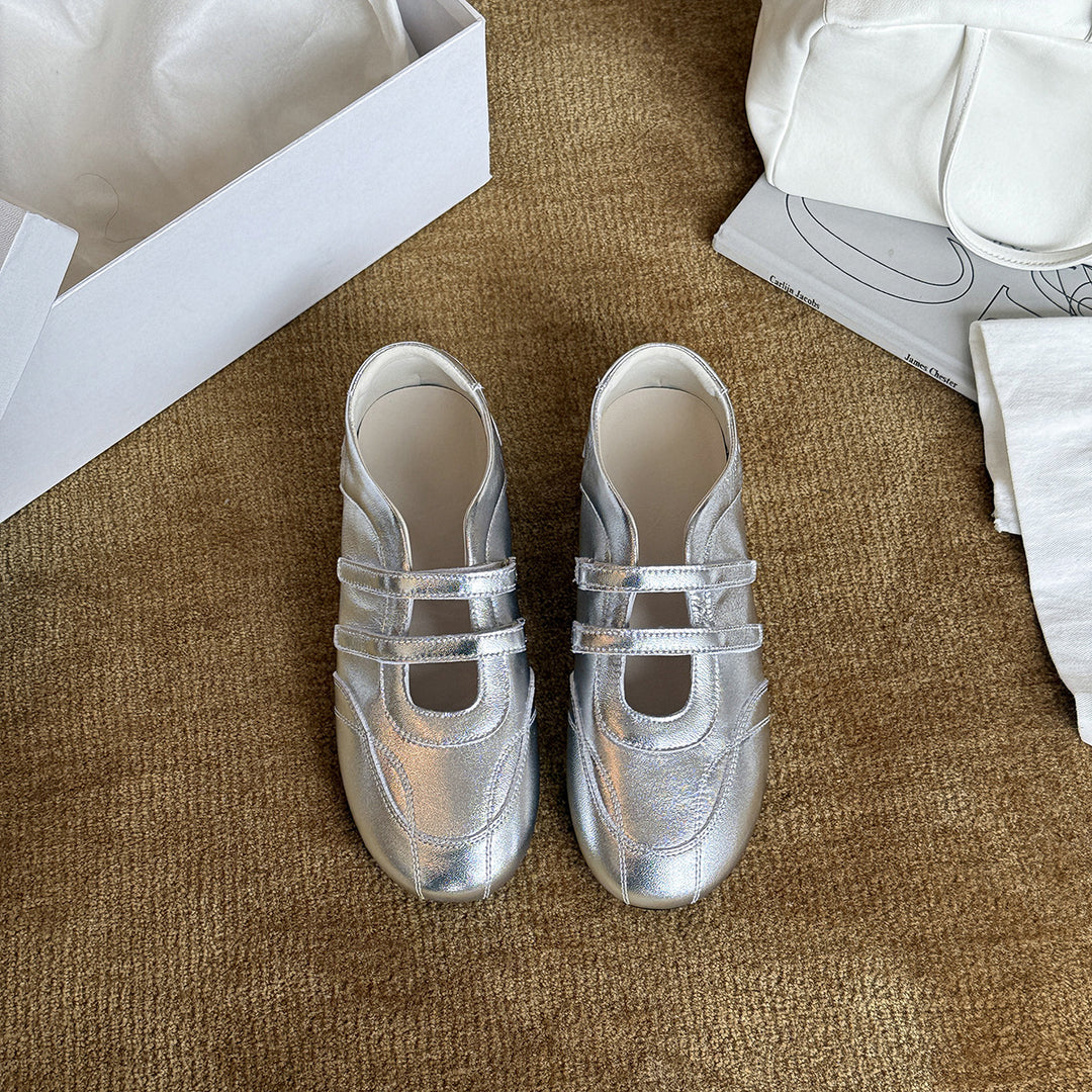Damen Ballerina-Schuhe im modernen Metallic-Look mit doppeltem Riemchen EB