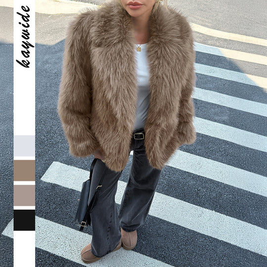 Damen nan kurzer Faux‑Fur Mantel mit voluminösem Schalkragen, Oversize‑Passform und weichen Textur EB