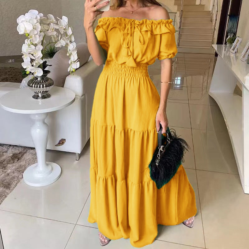 Damen Maxikleid mit Schulterfreiem Design und Voluminösen Rüschen EB