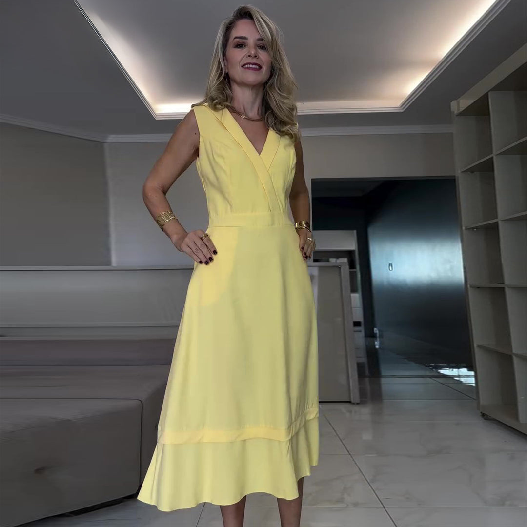 Damen Midi-Kleid mit schmeichelndem Schnitt und praktischen Taschen EB