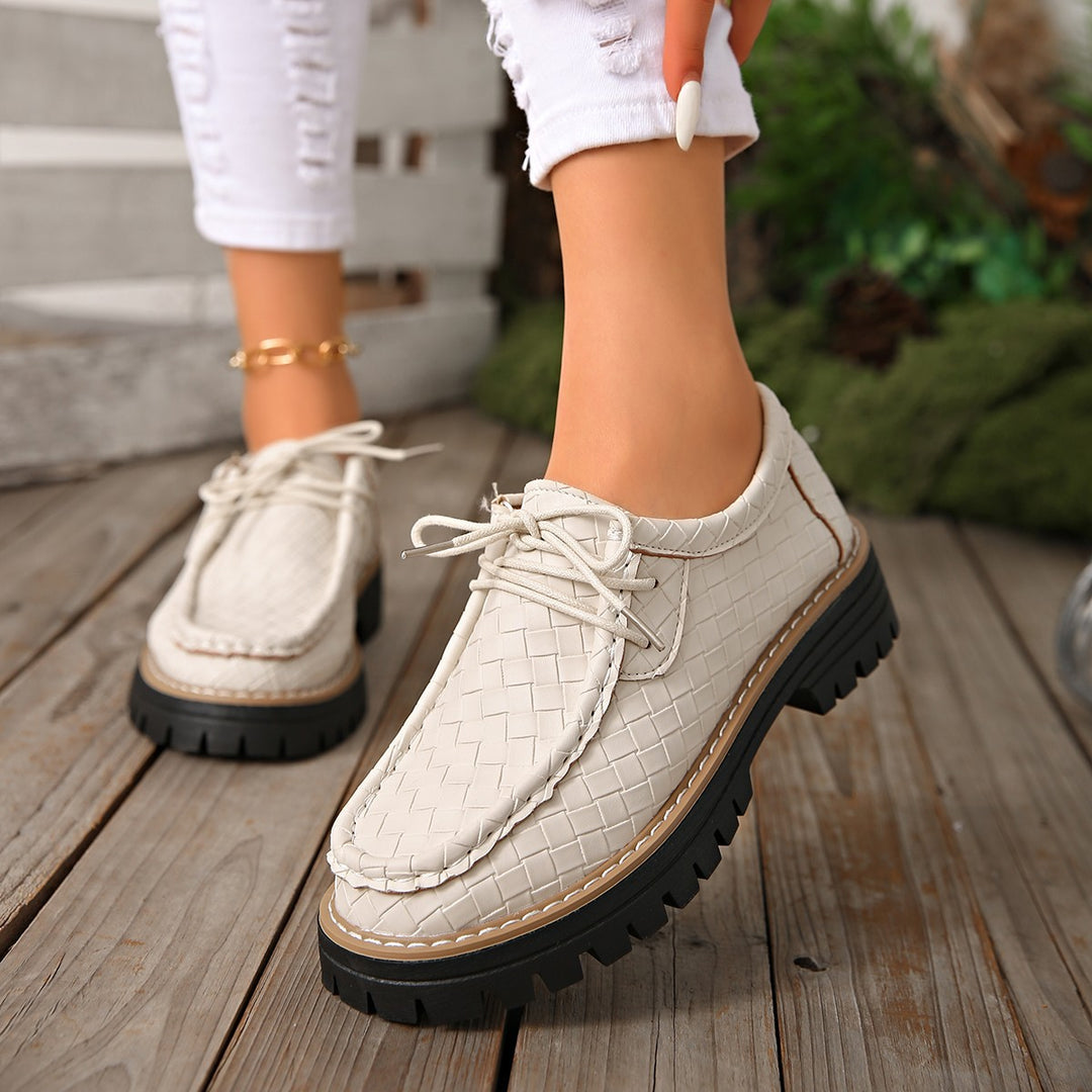 Damen Schnürschuhe mit schimmerndem Krokoprägung und rutschfester Profilsohle EB