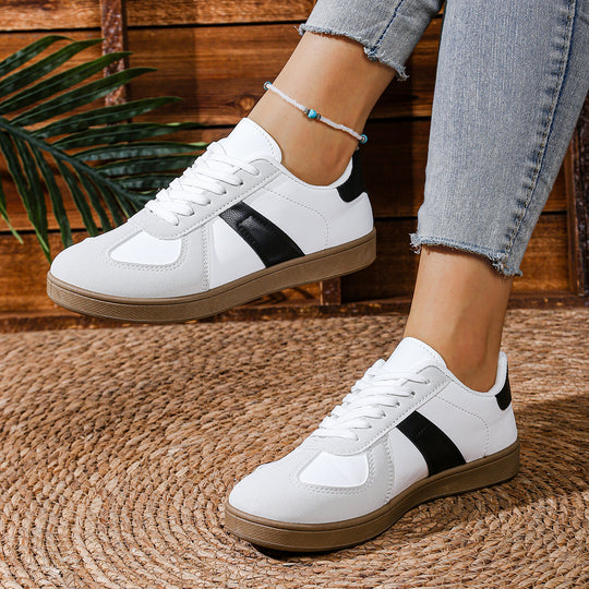 Damen Sneakers mit glänzenden Akzenten und bequemem Fußbett EB