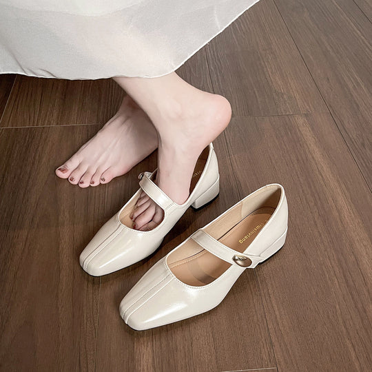 Damen edle Ballerinas mit modischem Riemen und quadratischer Zehenform EB