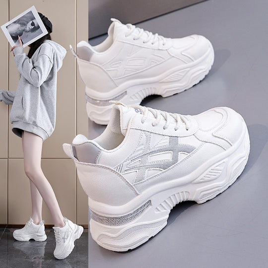 Damen Chunky Sneakers mit dämpfender Sohle und trendigem Design EB