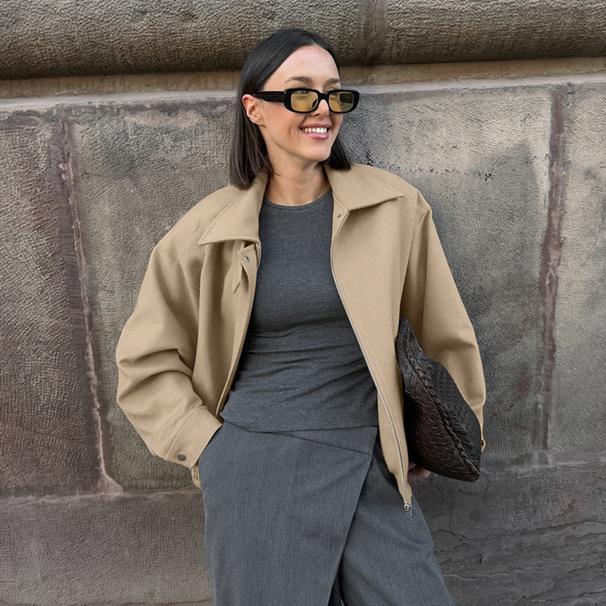 Damen Oversized Baumwolljacke mit Stehkragen und praktischen Taschen EB