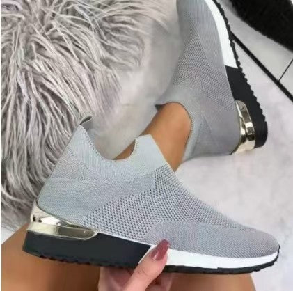 Damen Atmungsaktive Slip-On Sneaker mit trendiger Textiloberfläche und elastischem Kragen EB