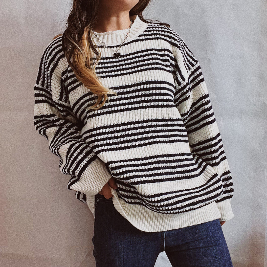 Damen lässiger Strickpullover mit breiten Streifen und überschnittenen Schultern EB