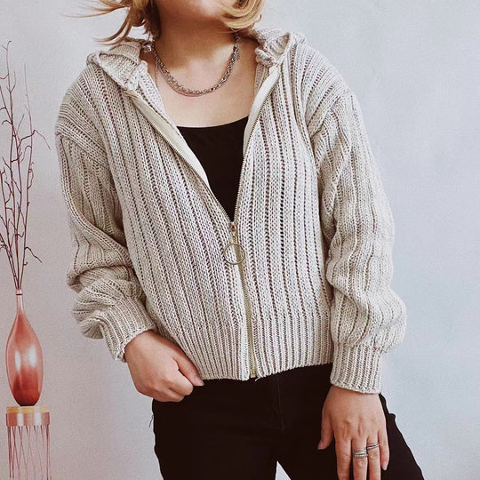 Damen Strickjacke mit auffälligem Reißverschluss und lässigem Schnitt EB