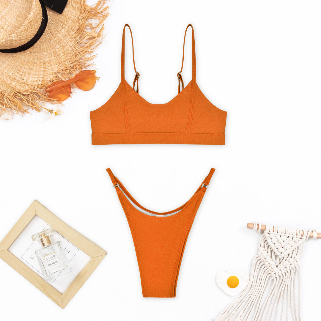 Damen Sportlicher Bikini mit femininen Trägern EB