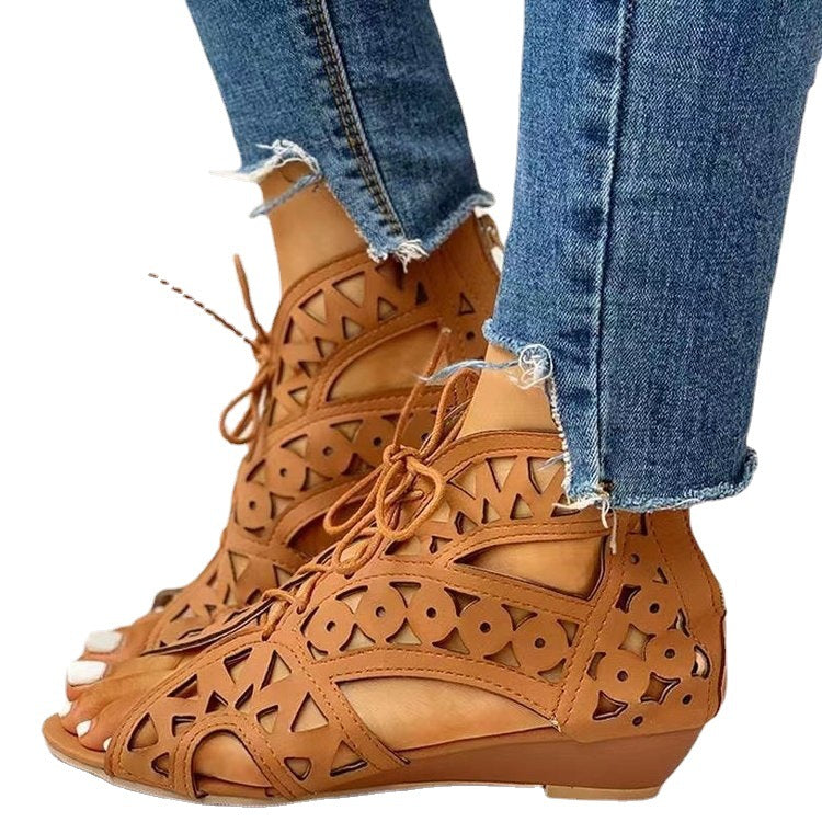 Damen Sandalen im Cut-Out-Design EB