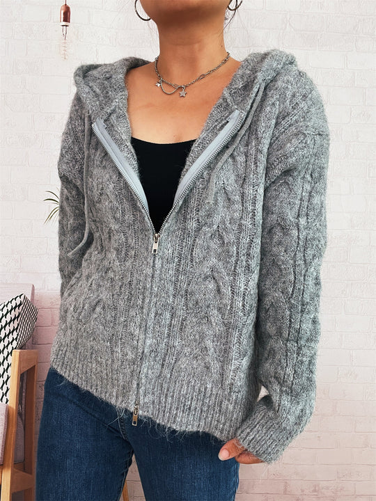 Damen kuschelige Grobstrickjacke mit Kapuze und Reißverschluss EB