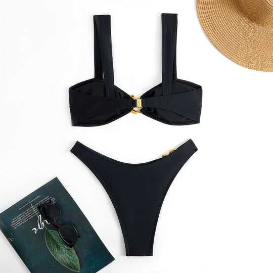 Damen Bikini-Set mit breiten Trägern und modischem Golddetail EB