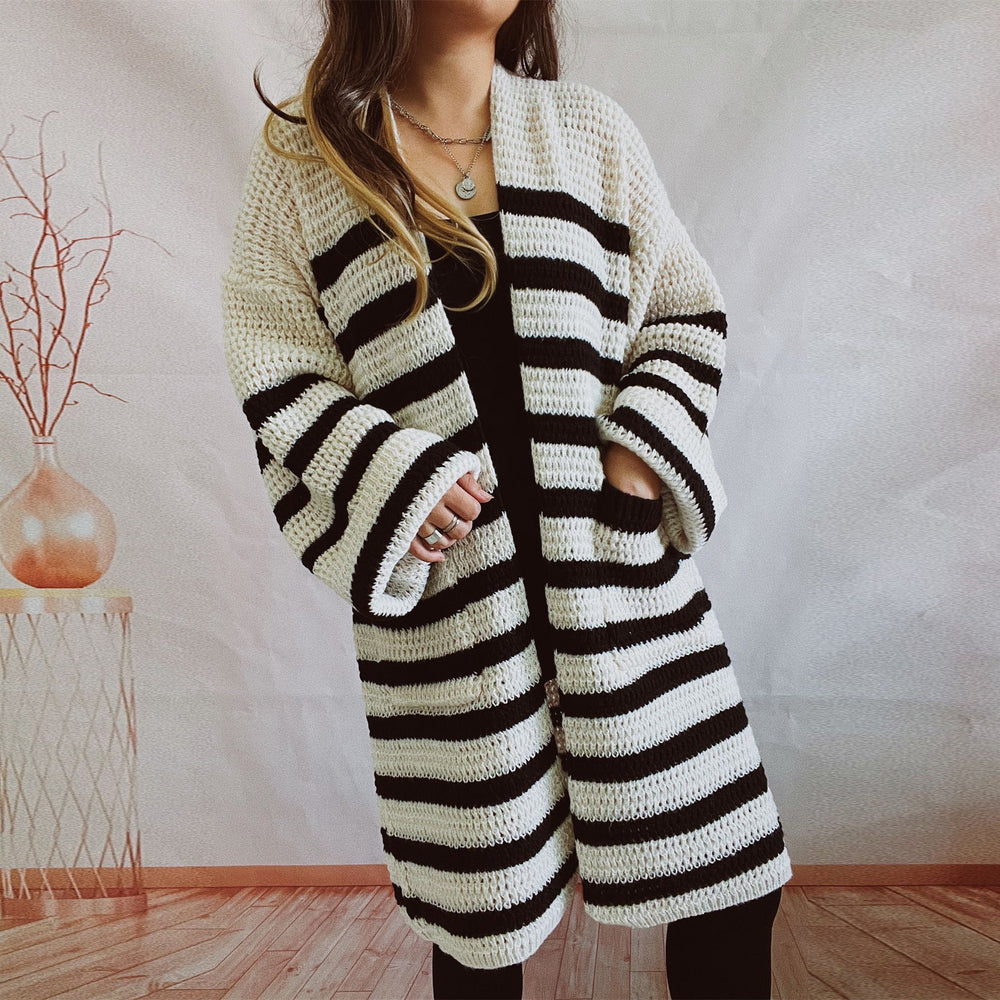 Damen lässige Strickjacke mit modernem Streifenmuster und offener Front EB