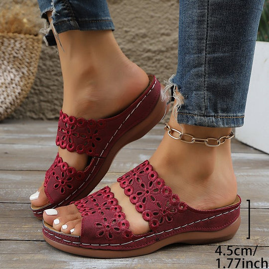 Damen modische Pantolette mit floralem Schnitt EB