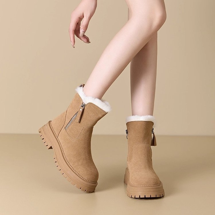 Damen Stiefeletten mit isolierendem Innenfutter und robustem Profilsohle EB