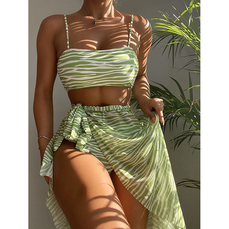 Damen Zweiteiliges Set mit Crop-Top und Wickelrock EB