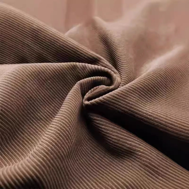 Herren lässiger Stehkragenpullover aus samtigem Material und praktischen Taschen EB
