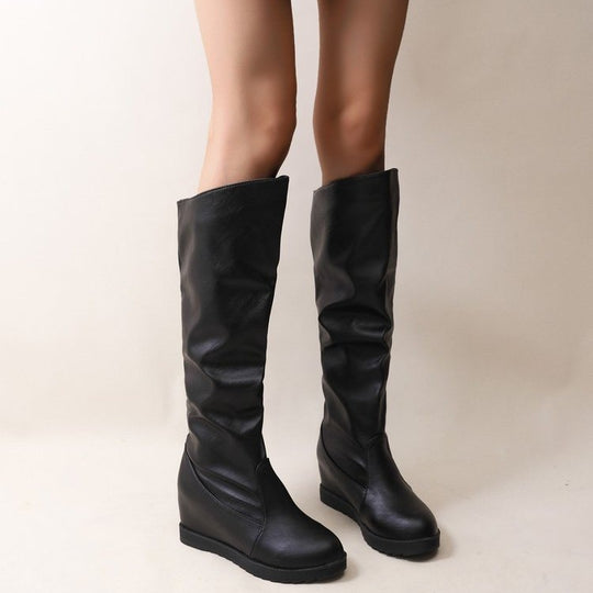 Damen Overknee-Stiefel mit schickem Raffungseffekt und modischem Blockabsatz EB