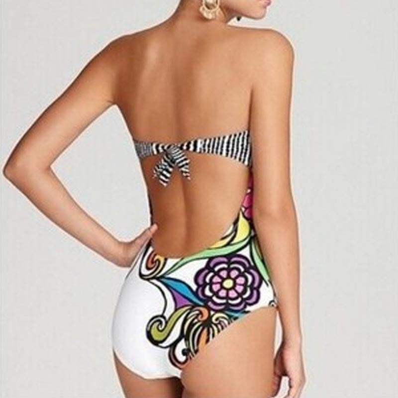 Damen Bandeau Badeanzug mit verschlussfreier Vorderseite und buntem Floral-Muster EB