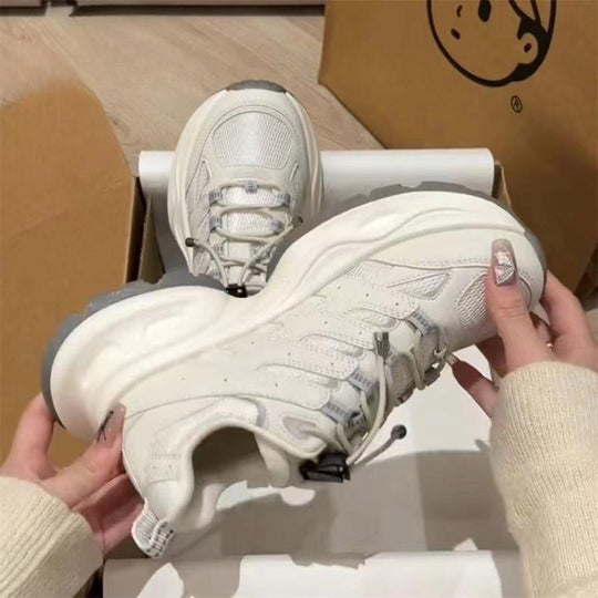 Damen Sportliche Trail-Sneaker mit atmungsaktiver Mesh-Oberfläche und rutschfester Sohle EB