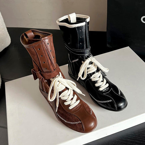 Damen trendige Winterstiefel mit innovativem Schnürsystem und eleganter Gummisohle EB