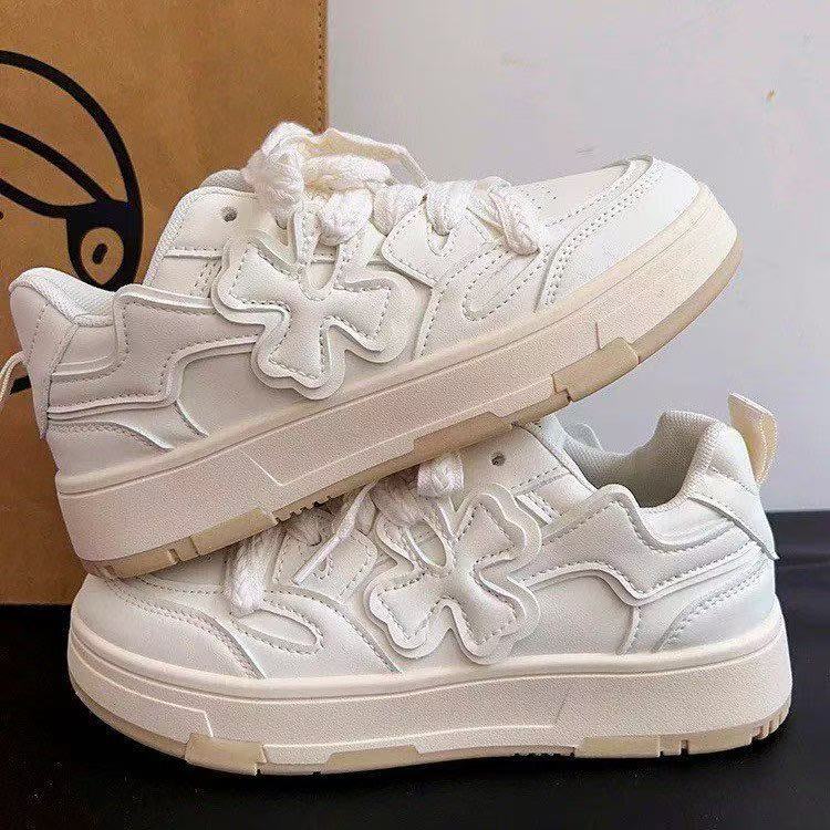 Damen Komfortable Sneaker mit modernem Design und dämpfender Profilsohle EB
