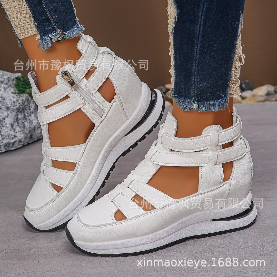 Damen Keil-Plateau Sneaker-Sandale mit Cut-Outs, Reißverschluss und gepolstertem Fußbett EB