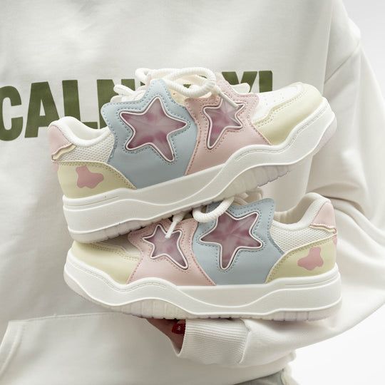 Damen Sneakers mit trendigem Sternen-Design und atmungsaktiver Dämpfung EB