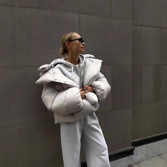 Damen oversized Daunenjacke mit hohem Kragen und voluminösen Ärmeln EB