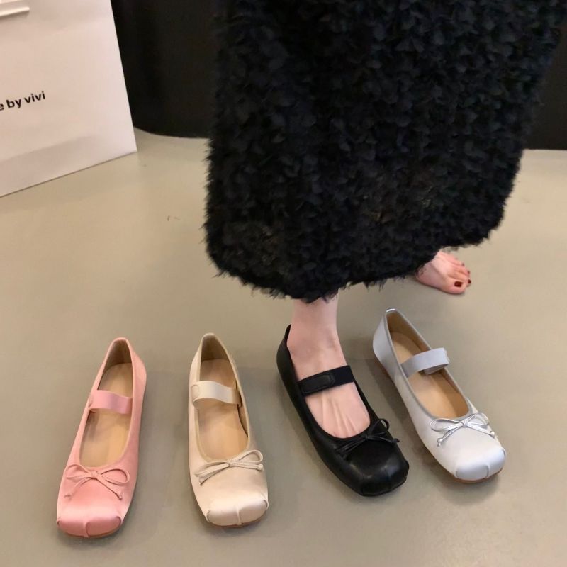 Damen Ballerinas mit verstellbarem Riemen und elegantem Schleifenakzent EB