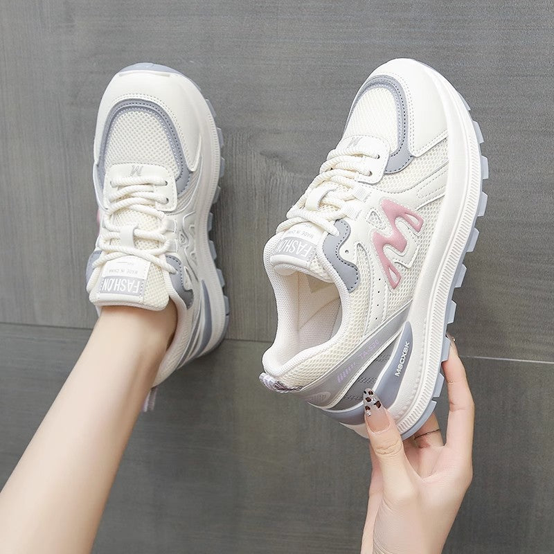 Damen Sportliche Sneakers mit atmungsaktiven Mesh-Elementen und ergonomischer Dämpfung EB