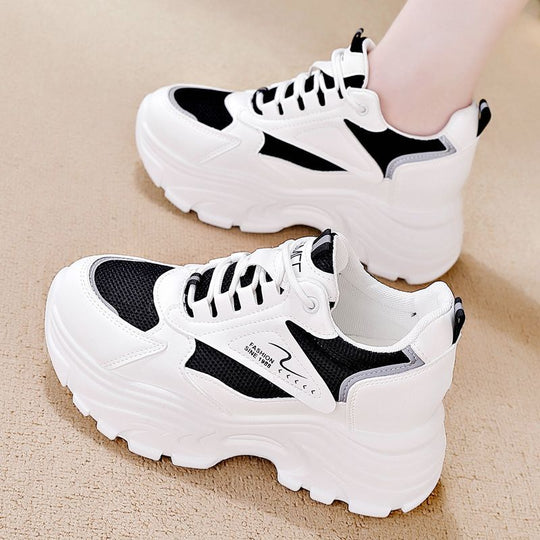 Damen Chunky Sneaker mit rutschfester Sohle und atmungsaktiver Innenpolsterung EB