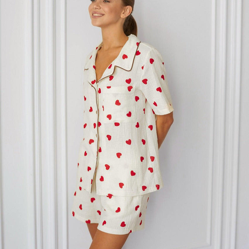 Damen Pyjama-Set mit Herzen und kurzen Ärmeln EB