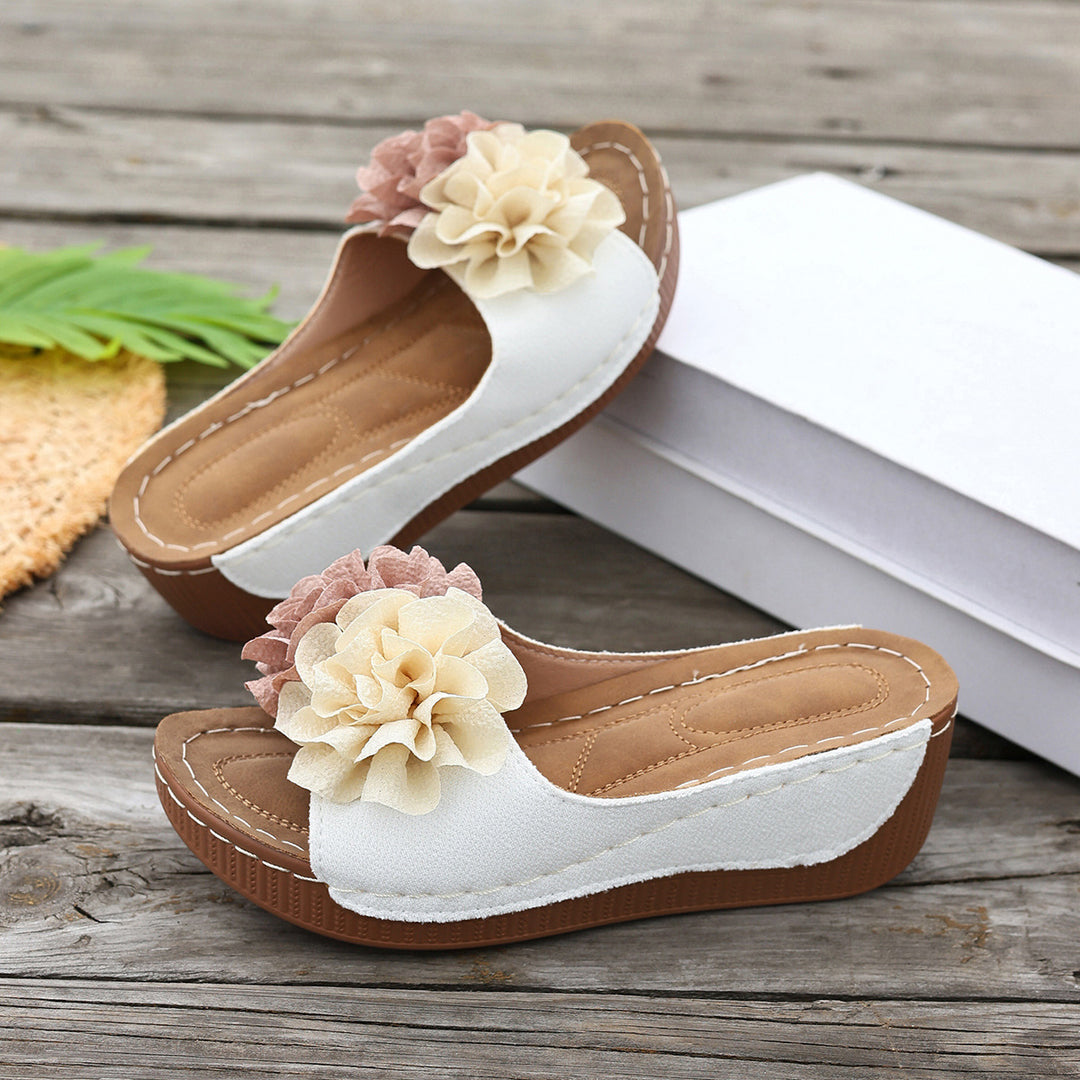 Damen Wedge-Sandalen mit floralen Applikationen EB