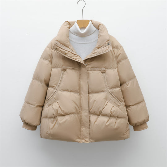 Damen voluminöse Winterjacke mit praktischen Taschen und hochschließendem Kragen EB