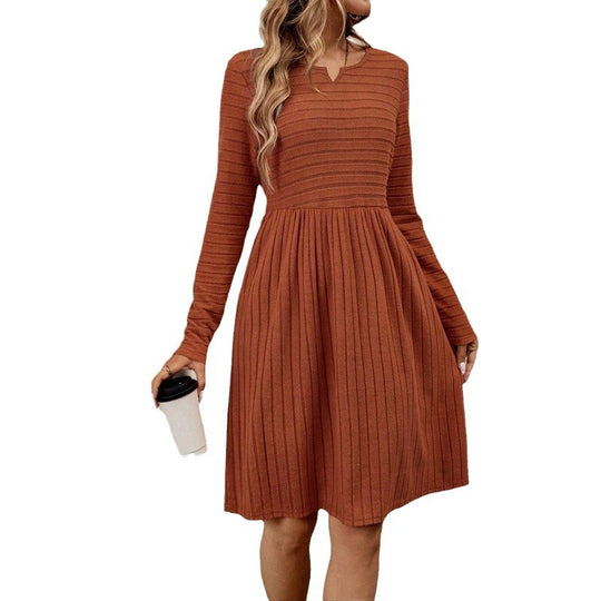 Damen Strickkleid mit V-Ausschnitt und langen Ärmeln EB