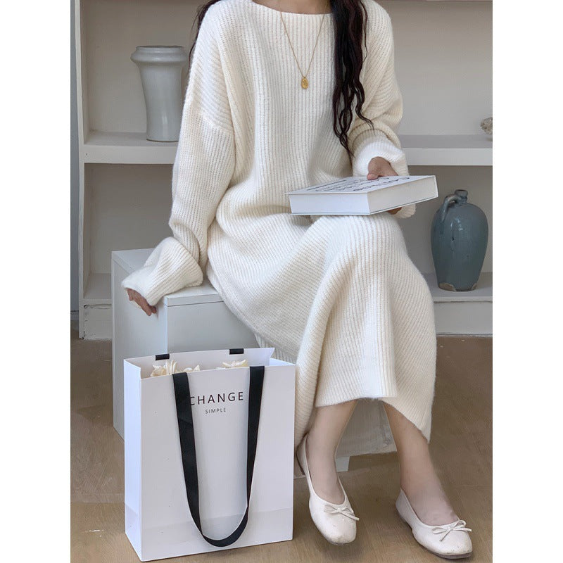 Damen Langes, gemütliches Strickkleid mit weitem Schnitt und Rundhalsausschnitt EB