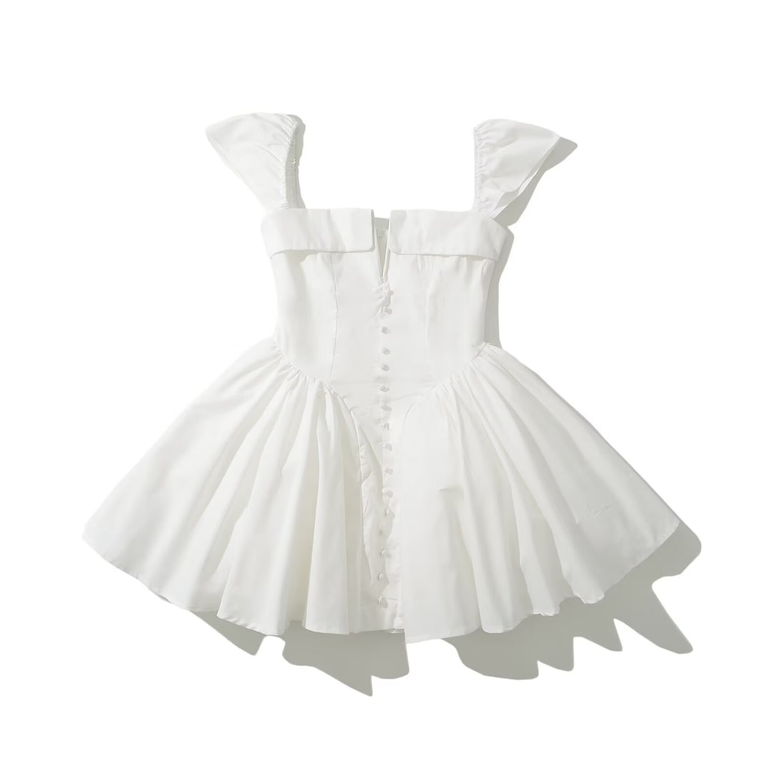 Damen Minikleid mit voluminösen Rüschenelementen und Knopfdetailierung EB