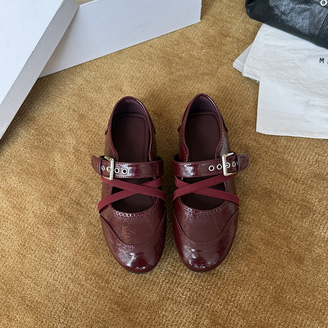 Damen Bequeme Ballerinas mit verstellbarem Riemchen und modischem Metallic-Finish EB