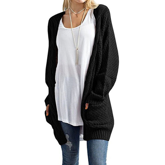 Damen Strickjacke mit Taschen und detailreicher Zopfmusterstruktur EB
