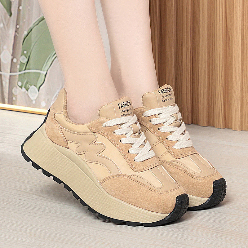 Damen Modische Sneaker mit dicker Sohle und sportlichem Design EB