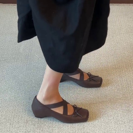 Damen Ballerinas mit elegantem Kreuzriemen und komfortabler Innensohle EB