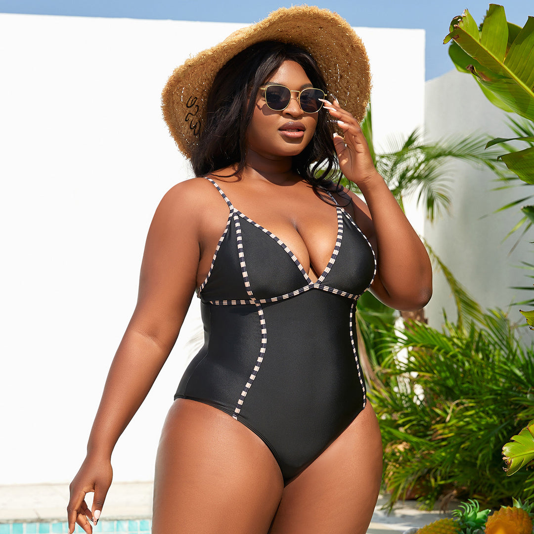 Damen Eleganter Einteiler Badeanzug mit raffinierten Kontrastdetails EB