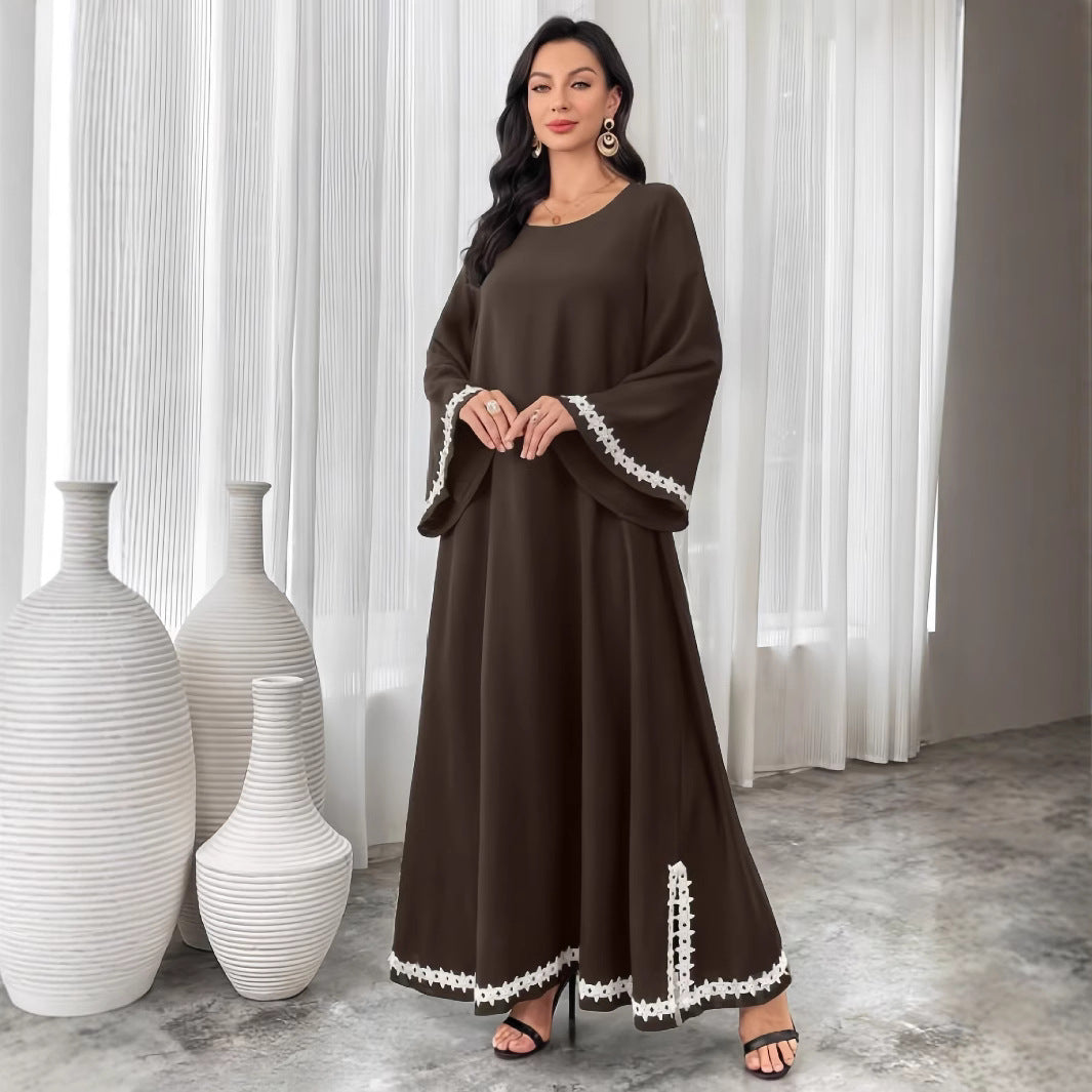 Damen Elegantes Maxikleid mit ausgestellten Ärmeln und feinen Spitzenakzenten EB
