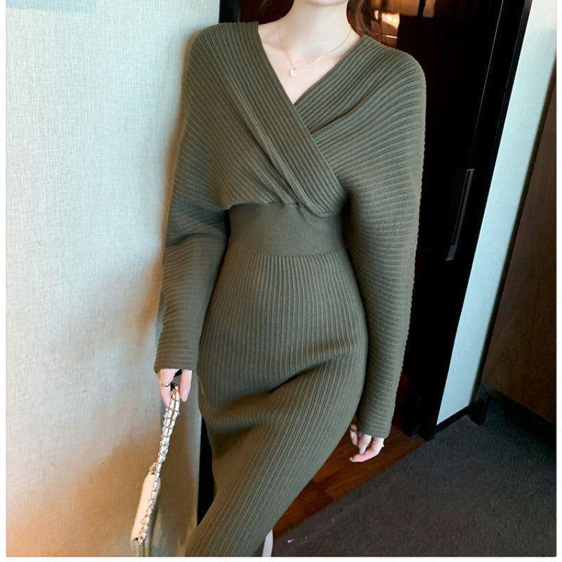 Damen Wickelkleid aus feiner Rippstruktur mit V-Ausschnitt EB